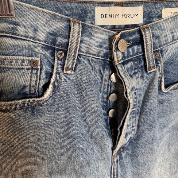 Aritzia Denim Forum "The Joni High Rise Loose 28L" Jeans - Picture 9 of 16